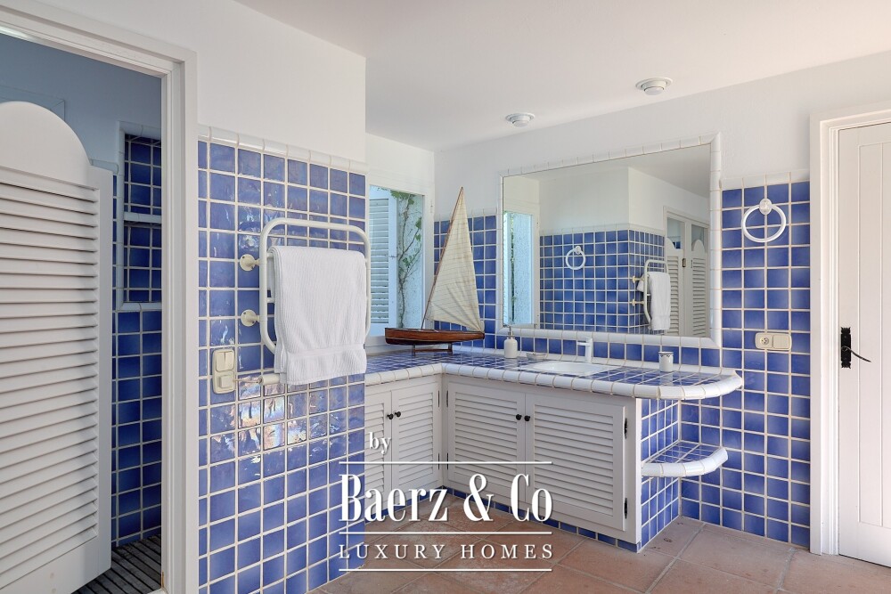 Elegant Mediterranean estate with sea views and proven investment appeal — Calonge, Costa Brava image