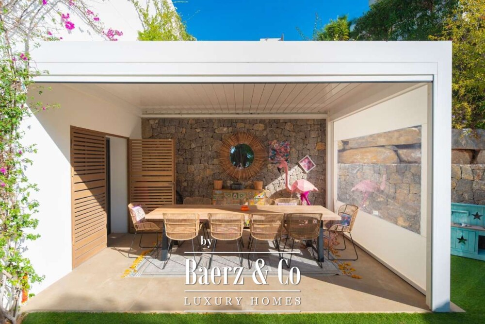 Beautiful luxury home in Cap Martinet, Cap Martinet image