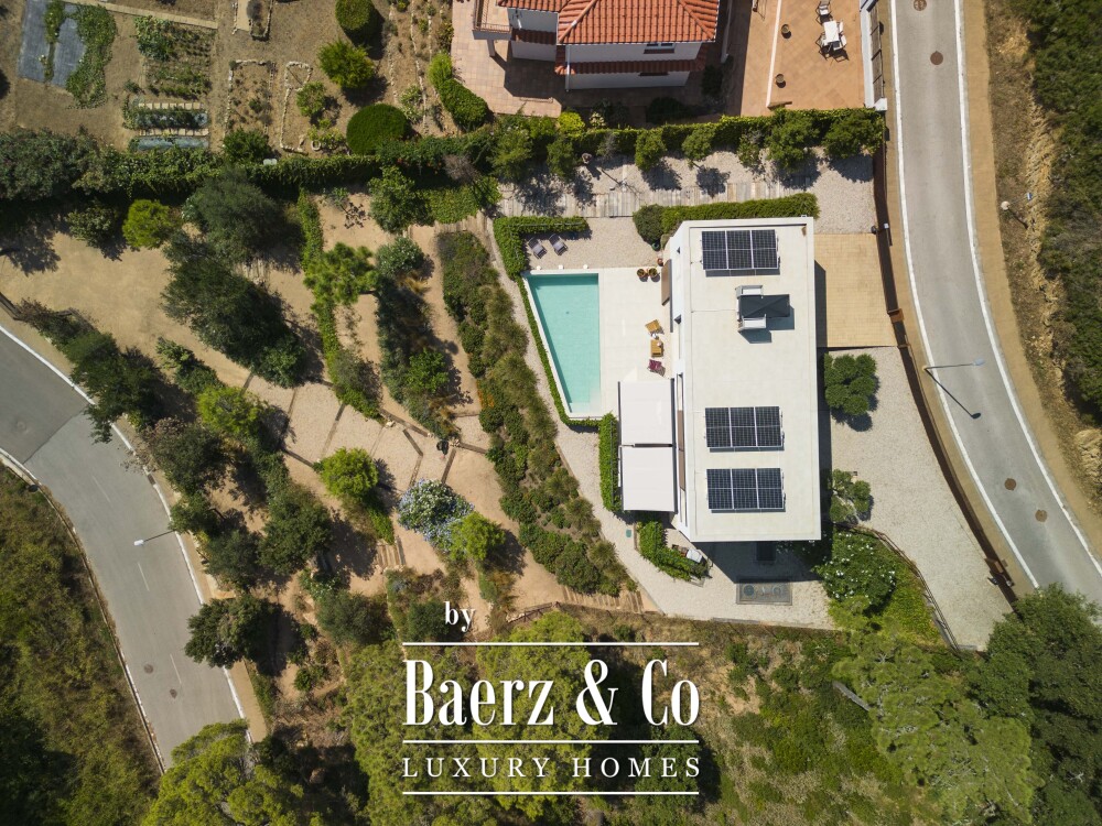 For sale contemporary villa with sea views, Begur image