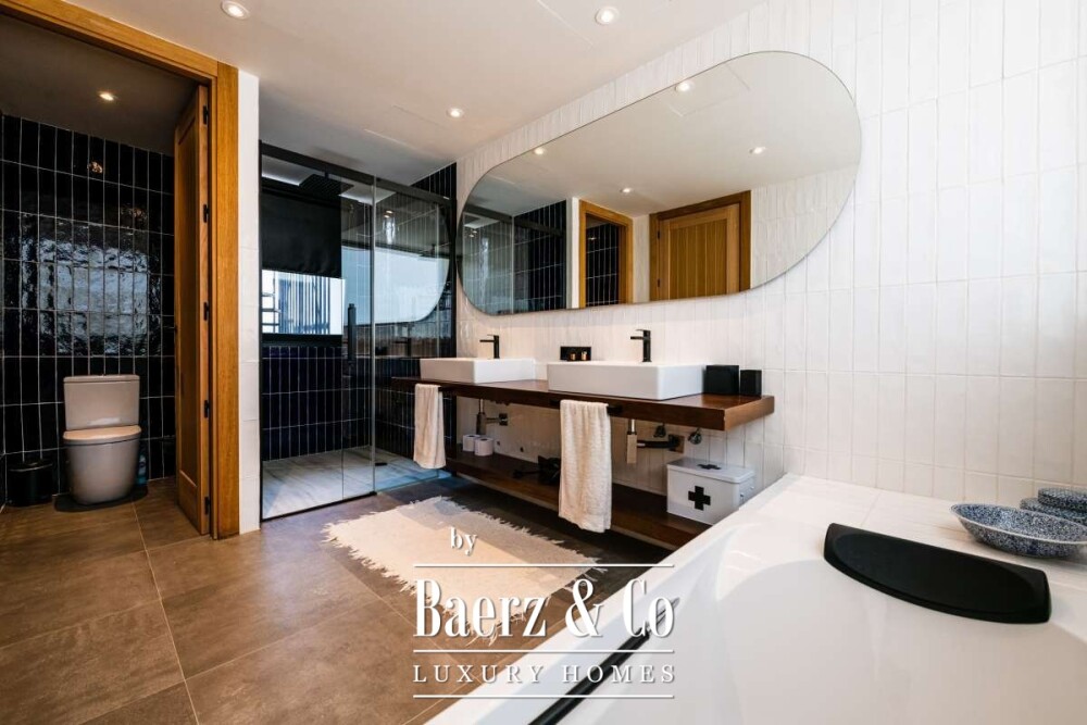 Beautiful luxury home in Cala Conta, Cala Conta image