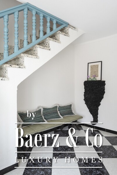 photo 15 Boutique townhouse with stunning views and rental license