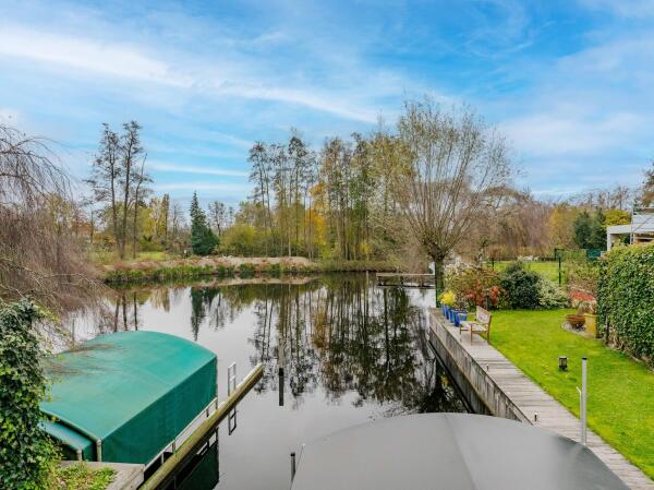 photo 53 Oud-Loosdrechtsedijk 101