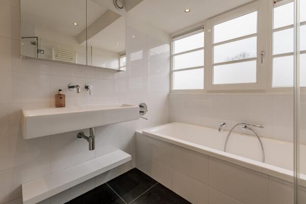 photo 37 Nieuw-Loosdrechtsedijk 60