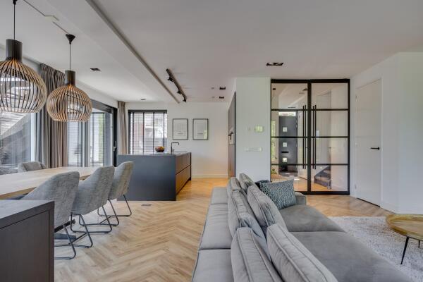 photo 10 Swingboei 3