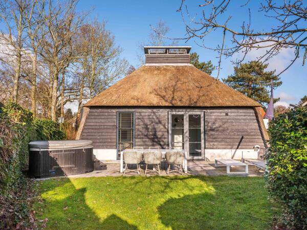 photo 30 Burgemeester Peecklaan 8 001