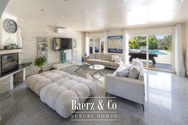 photo 15 Fréjus – Stunning 172 m² Villa for Sale 4 Bedrooms | Pool & Jacuzzi | Secure Private Estate