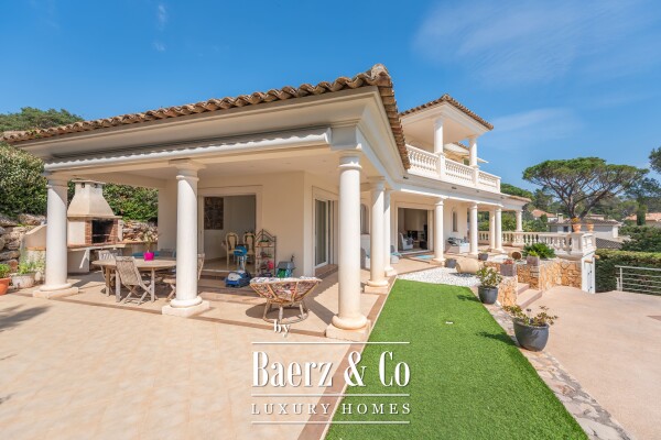 photo 19 For Sale : 6-bedroom villa with infinity pool - Secure private estate - Saint-Raphaël, near golf courses, sea view