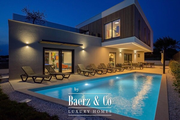 photo 29 Istria, Svetvinčenat, luxury villa with pool