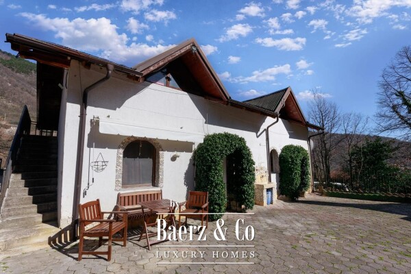 photo 4 Mošćenička Draga, spacious property with 7 condominium units on an 893 m² plot