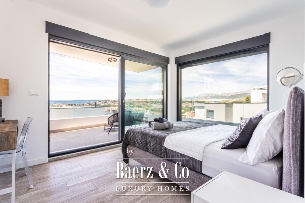 photo 18 Podstrana, luxury villa in an attractive location