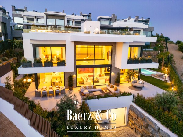 photo 4 Villa - Marbella East - Ref: 8731